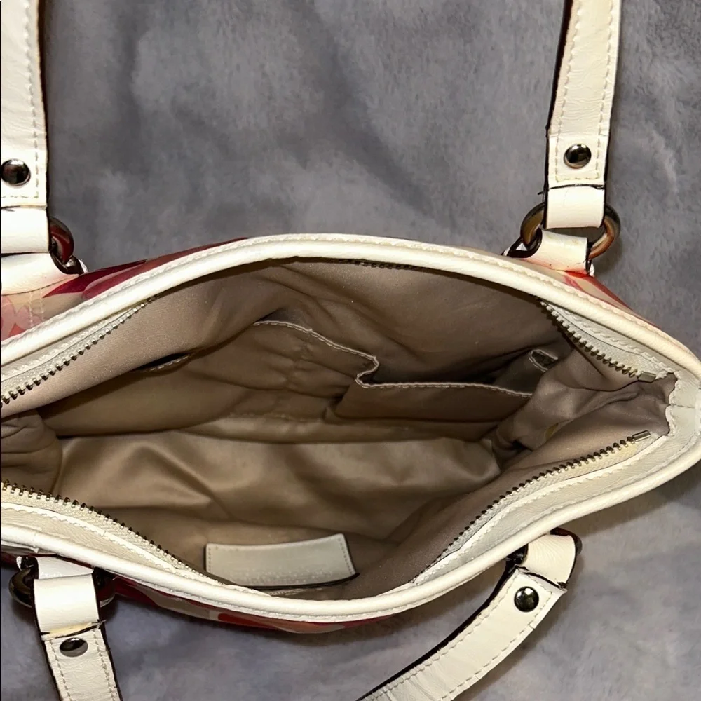 COACH F23970 Mia Daisy Kaleidoscope Purse